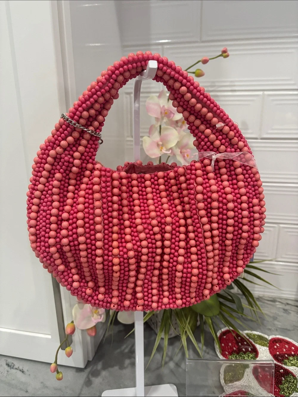 Viral hand beaded bag Handcrafted Pink Bag with Floral Charm - Picture 8 of 12